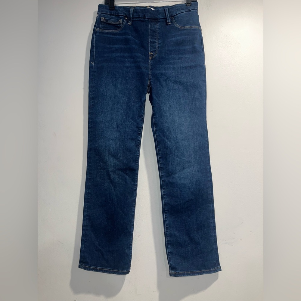 GOOD AMERICAN Straight leg pull on jeans